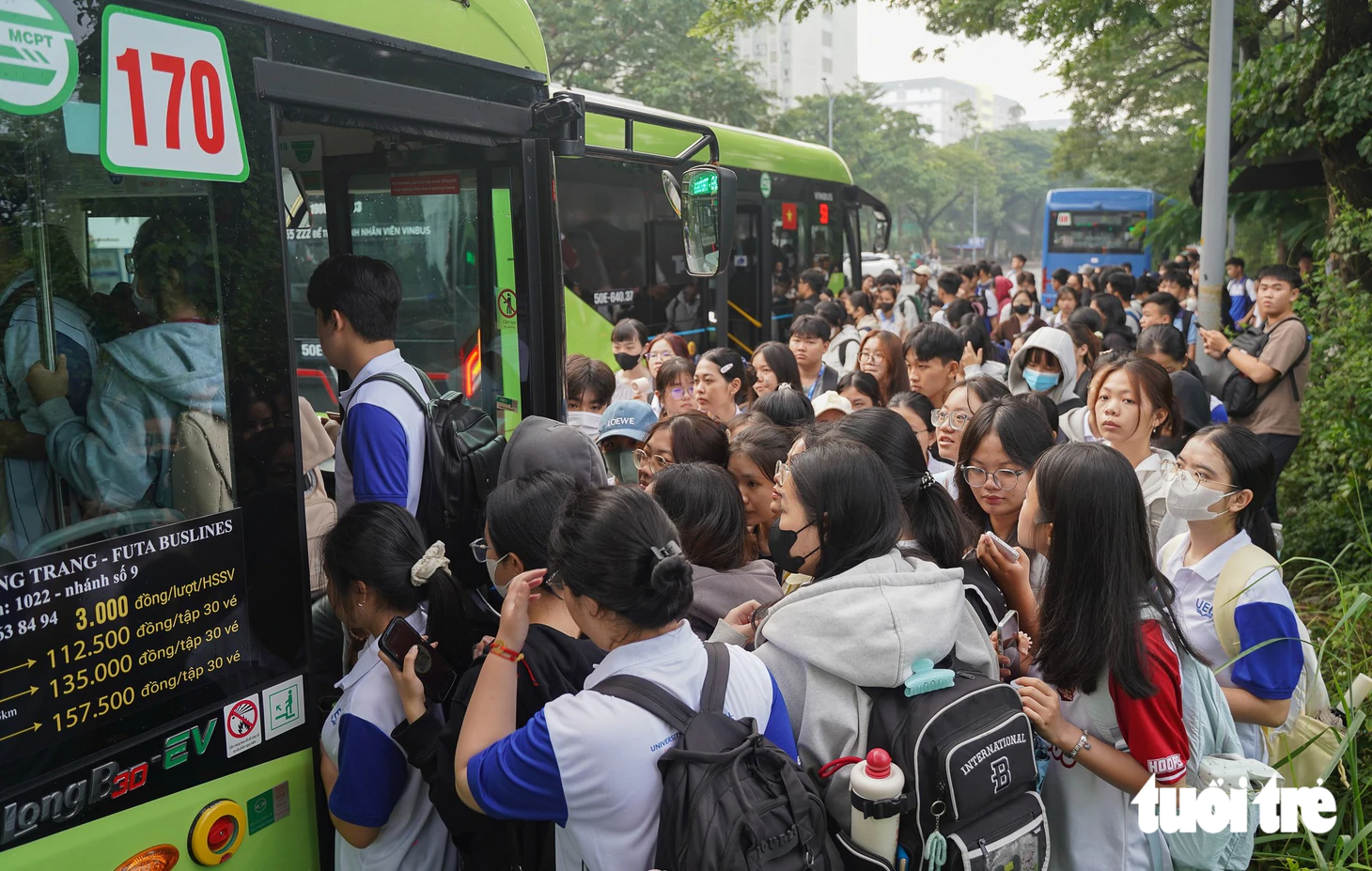 Tăng xe buýt, sinh viên ký túc xá Đại học Quốc gia TP.HCM di chuyển thuận lợi  - Ảnh 5.