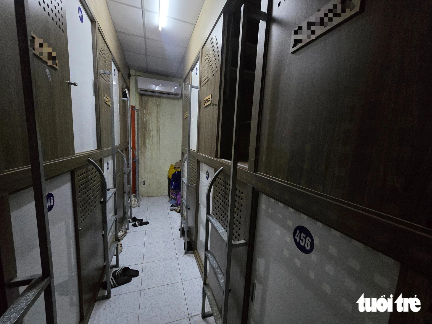 'Hộp ngủ' 2,4m2 nở rộ ở phường Tân Sơn Nhì, Tây Thạnh, Vườn Lài,… nỗi lo lối thoát nạn - Ảnh 3.