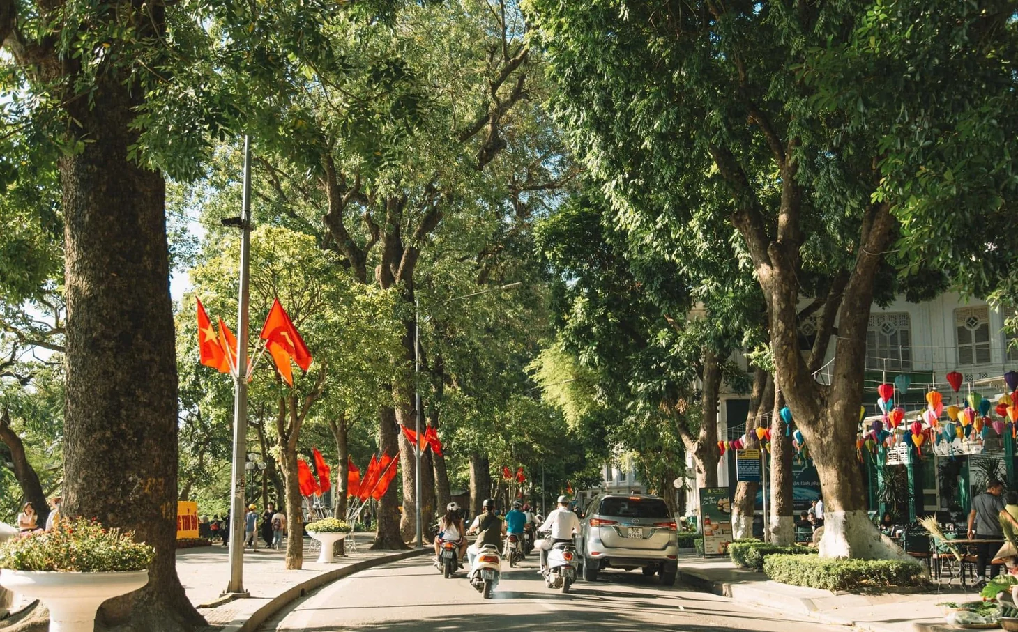Khám phá Hà Nội mùa thu 2026: Những điểm đến không thể bỏ qua khi đi chơi - Ảnh 3.
