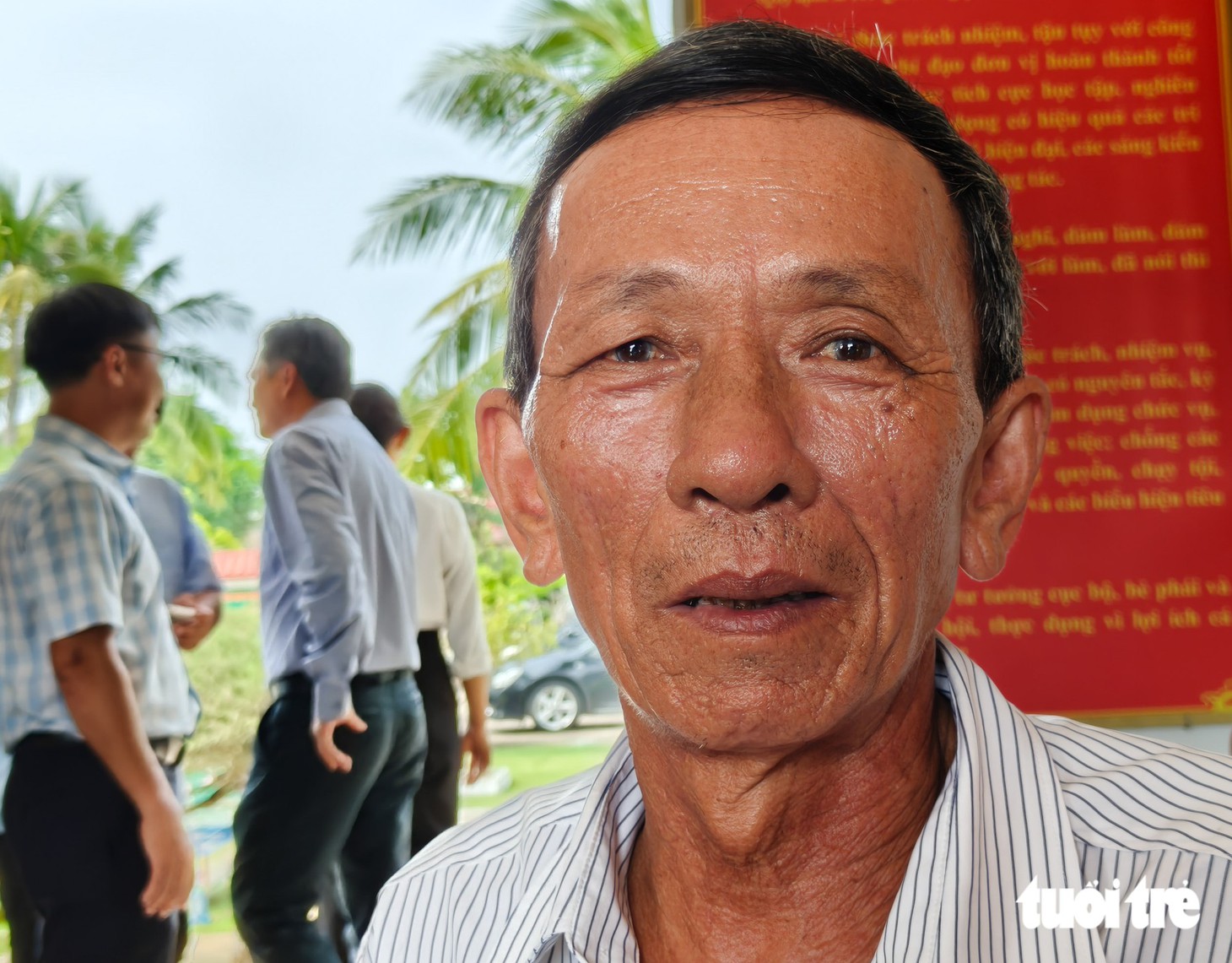 32 ngư dân trở về từ cõi chết: uống cả nước tiểu cầm hơi, bất lực nhìn từng bạn tàu buông tay - Ảnh 1.
