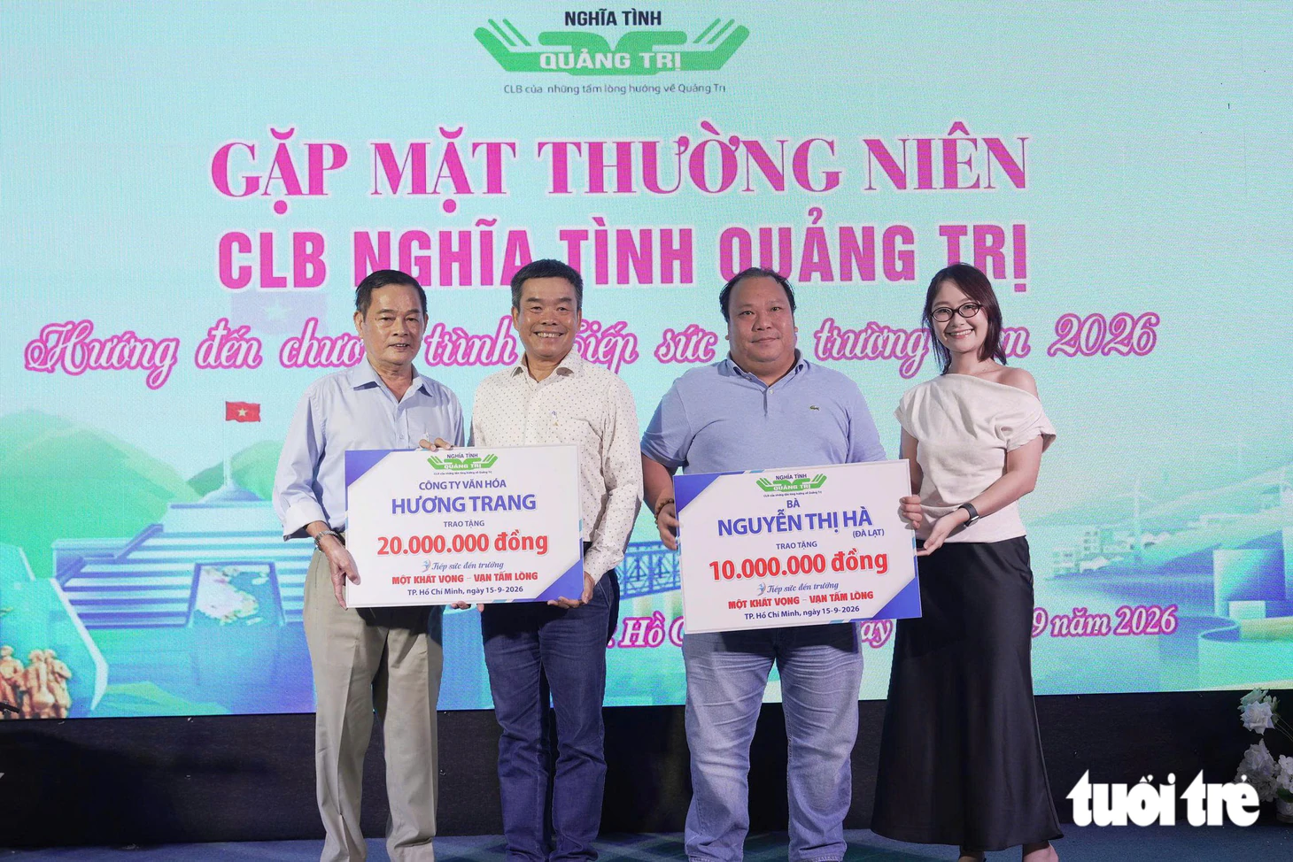 'Những người con Quảng Trị' tiếp sức SV nghèo 2,2 tỉ đồng: Chúng tôi nhận lại sức mạnh! - Ảnh 9.