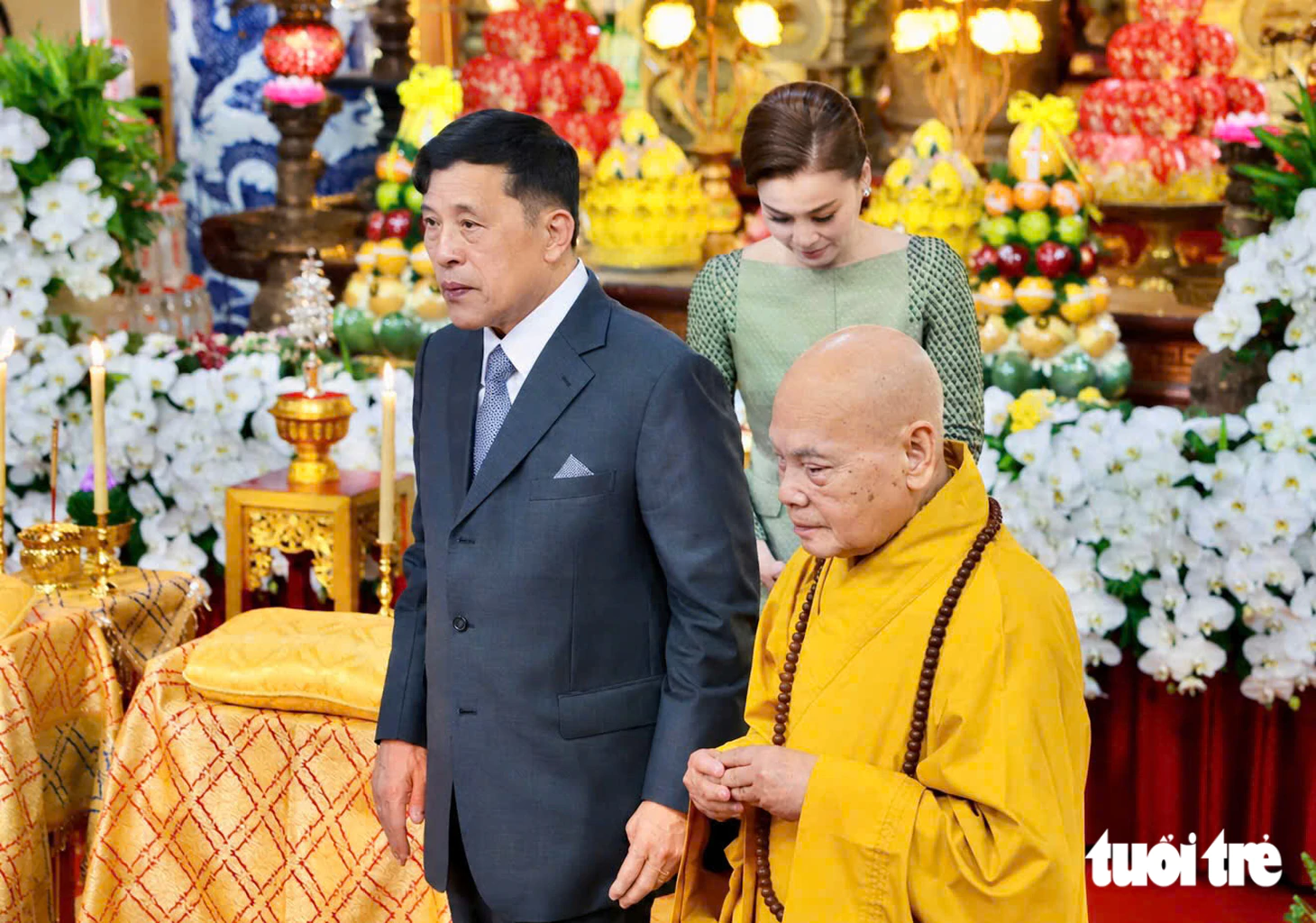 Nhà vua Thái Lan và Hoàng hậu lễ Phật tại chùa Quán Sứ - Ảnh 8.