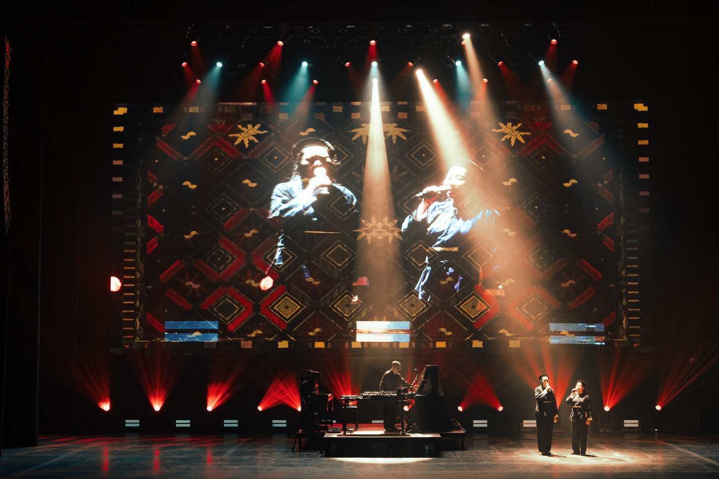 Quốc Trung tổ chức concert đặc biệt nhất nhân dịp được đi xe bus miễn phí - Ảnh 4.