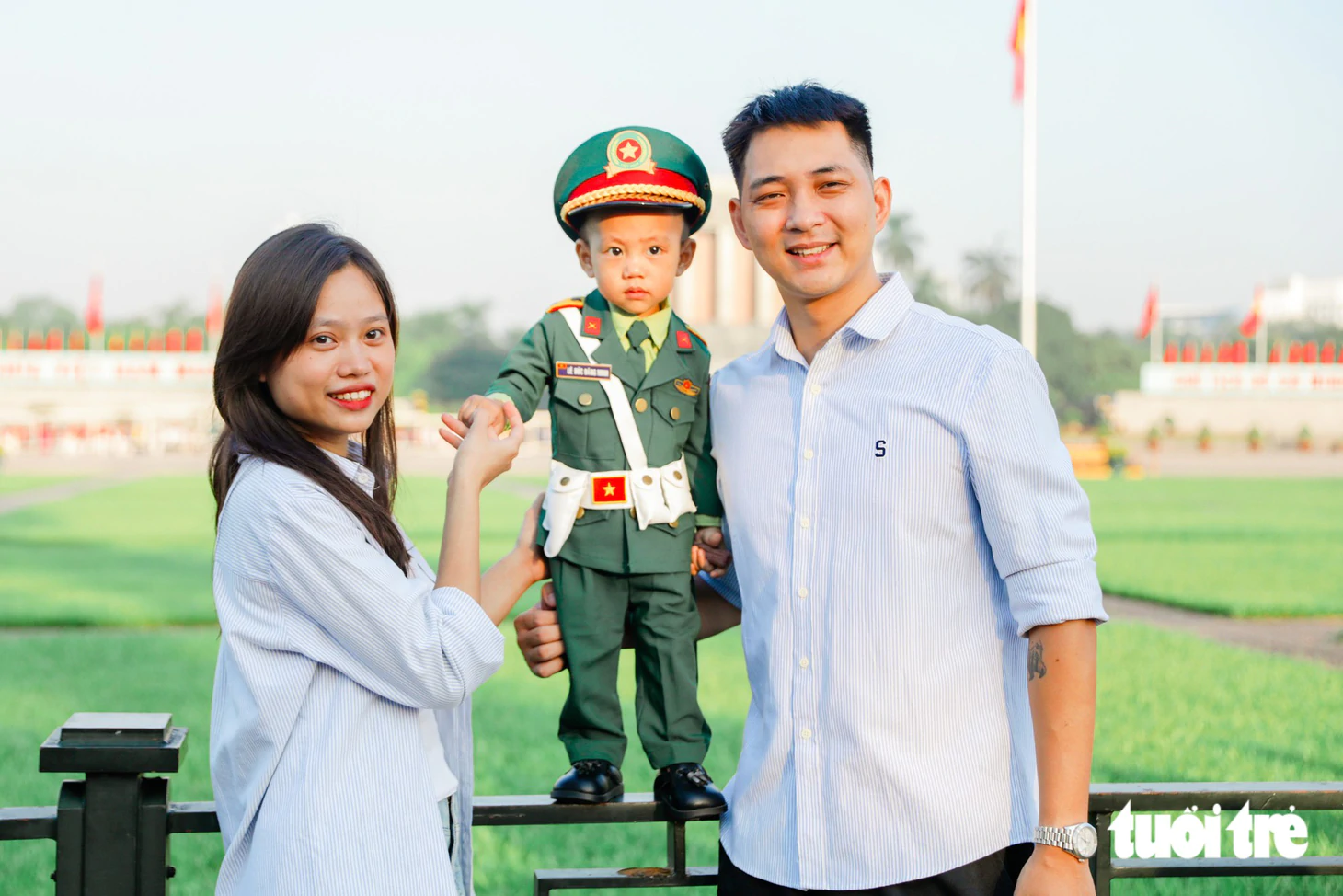 Lá cờ Tổ quốc tung bay tại Quảng trường Ba Đình trong lễ Quốc khánh 2-9 - Ảnh 15.