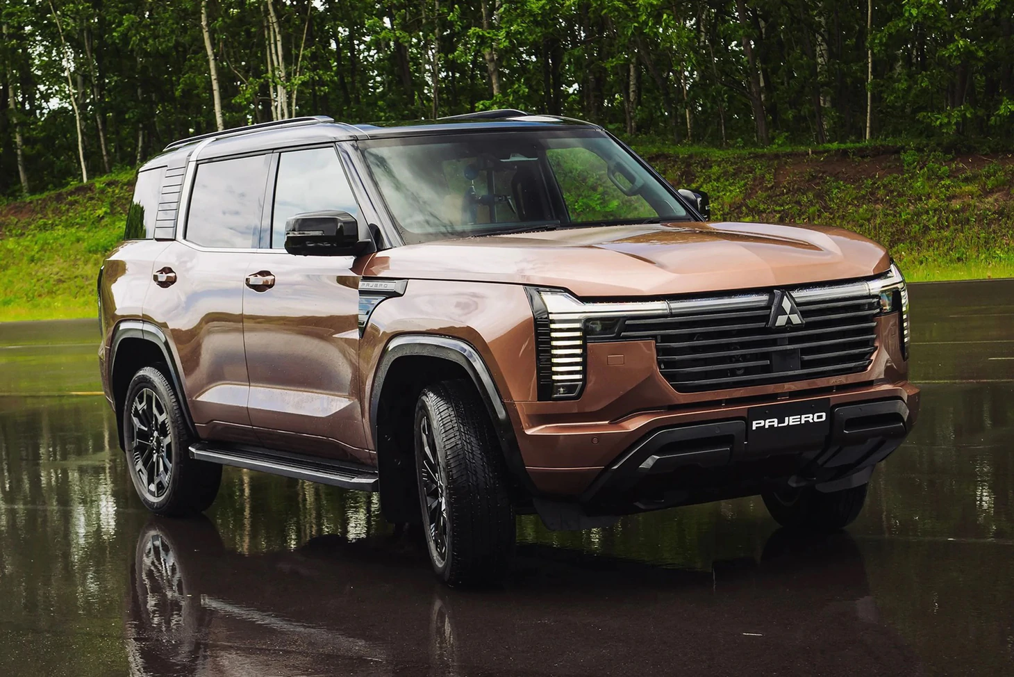 Mitsubishi Pajero đời mới ra mắt: 2 màn lớn, máy dầu, có thể thêm hybrid, lắp ở gần Việt Nam - Ảnh 20.