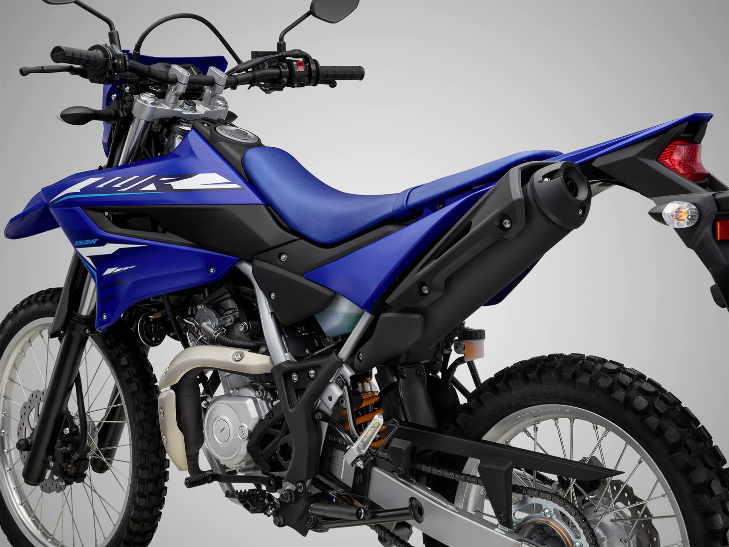 Yamaha tung xe máy mới ở Việt Nam: Giá 79 triệu, vừa đi phố vừa chơi địa hình - Ảnh 7.