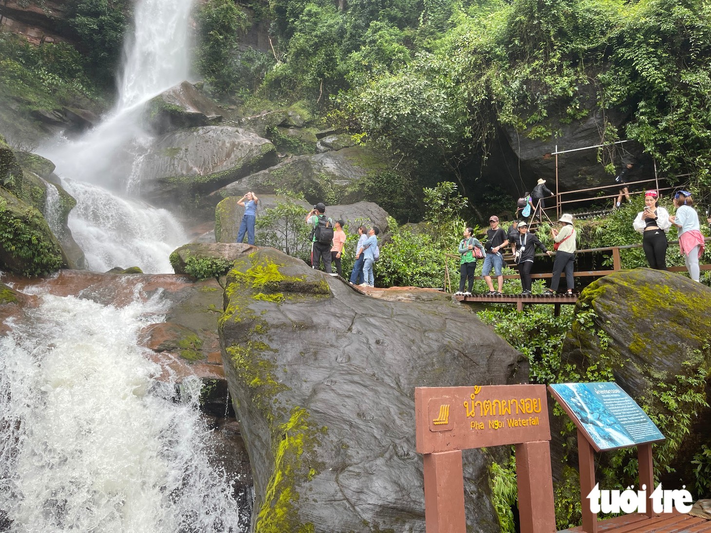 Đến Nakhon Phanom: “Ở một đêm, thêm một năm tuổi thọ” - Ảnh 10.