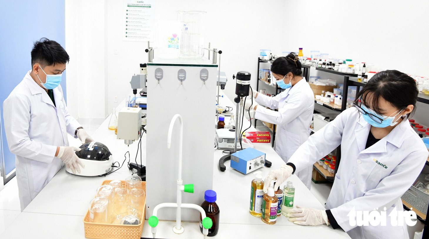 Từ bài thuốc dân gian đến khoa học hiện đại: Hành trình nâng tầm dược liệu Việt của Visante  - Ảnh 1.