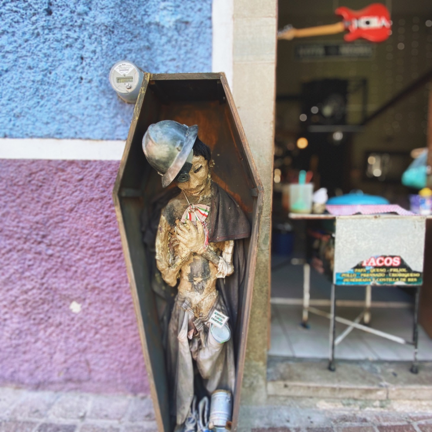 Ở Guanajuato, khi nào chết cũng có màu sắc - Ảnh 9.