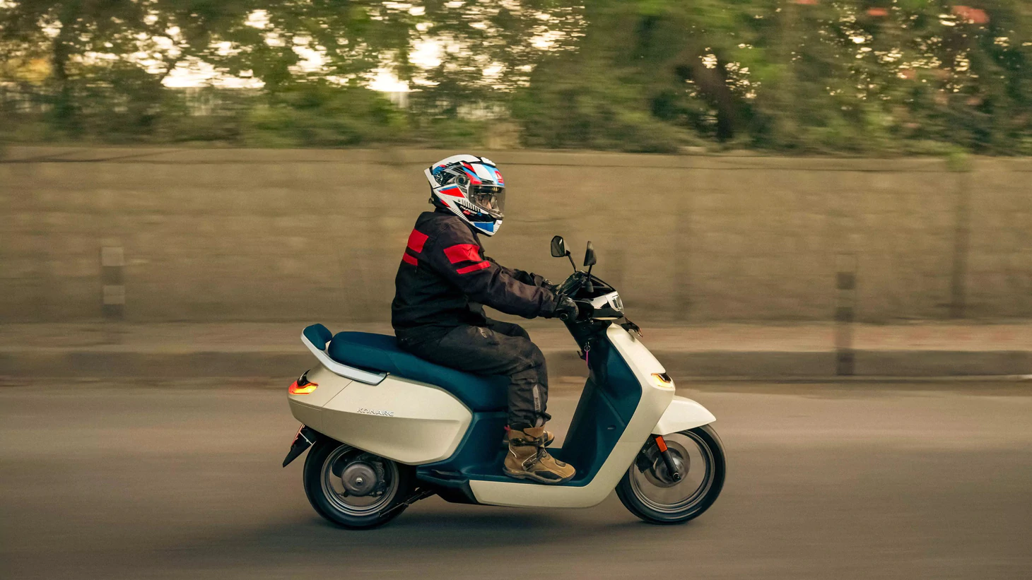 Xe máy điện giá rẻ hơn Honda Vision nhưng sở hữu loạt tính năng như ô tô: Tự mở yên, tìm chìa khóa thất lạc - Ảnh 14.