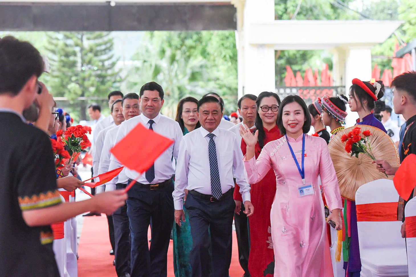 26 triệu học sinh, sinh viên dự lễ khai giảng đặc biệt - Ảnh 8.