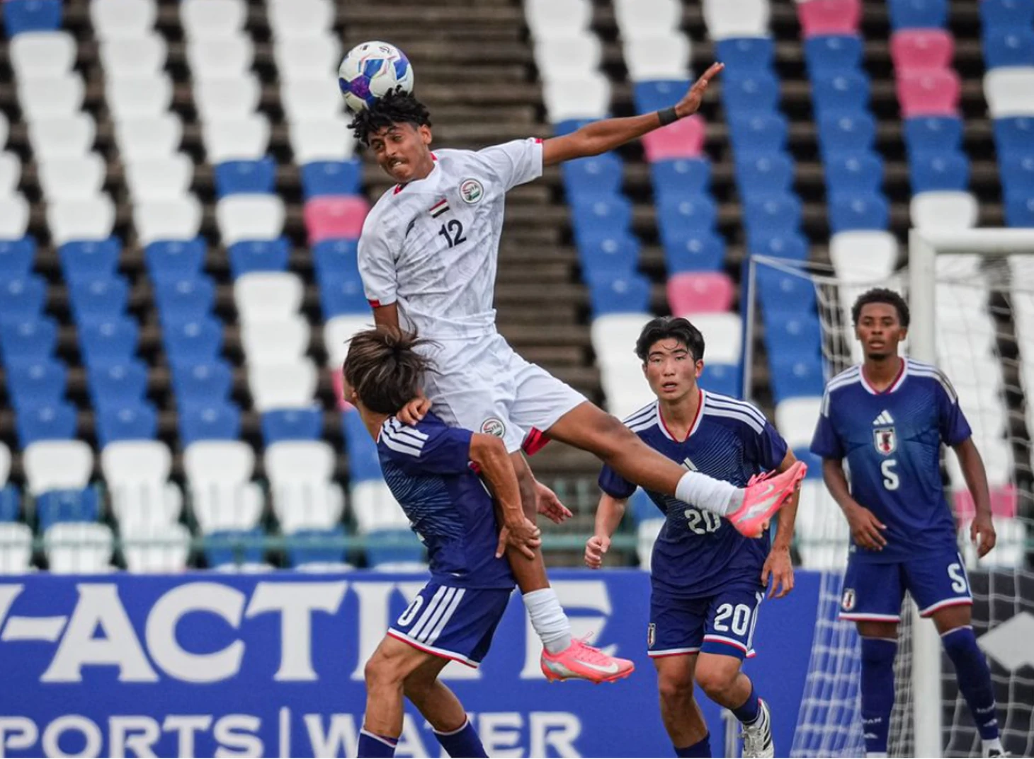 Lượt cuối vòng loại U20 châu Á 2027: U20 Thái Lan chính thức giành vé đi tiếp dù chưa đá với Iraq - Ảnh 2.