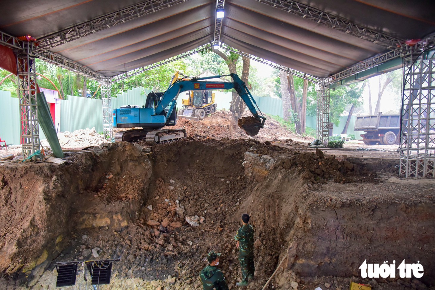 Sau 78 ngày, đã tìm thấy 605 hài cốt liệt sĩ tại 3 điểm chôn trong công viên Lê Thị Riêng - Ảnh 5.