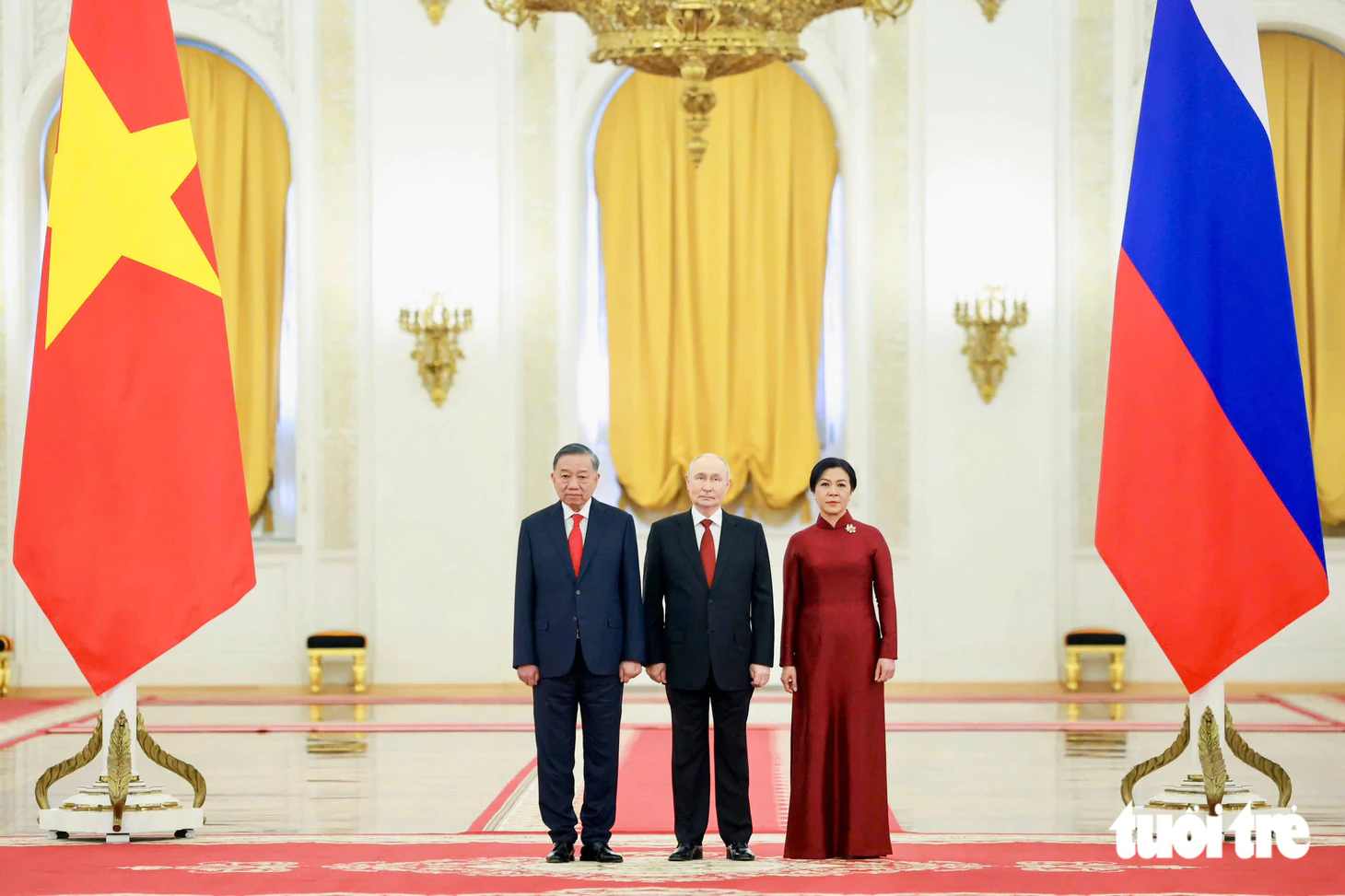 Tổng thống Nga Vladimir Putin đón Tổng Bí thư, Chủ tịch nước Tô Lâm và Phu nhân tại Điện Kremlin - Ảnh 3.