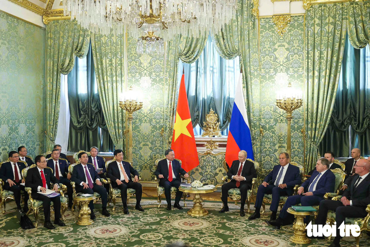 Tổng thống Nga Vladimir Putin đón Tổng Bí thư, Chủ tịch nước Tô Lâm và Phu nhân tại Điện Kremlin - Ảnh 9.