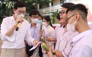 S.O.S! HIV tấn công teen