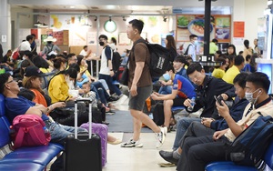 Tô phở 100.000 đồng, chai nước suối 40.000 đồng, là sân bay nên giá phải 'trên trời'? - Ảnh 3.