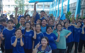 Bữa tiệc âm nhạc đầy màu sắc của học trò Trường THPT Linh Trung - Ảnh 11.