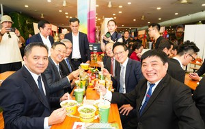 Business and culture come together at Vietnam Phở Festival - Ảnh 5.
