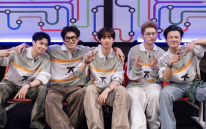 Đội Robber đưa Băng mũ rơm One piece lên sân khấu livestage 3 Anh trai say hi - Ảnh 4.