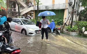 Thời tiết hôm nay 8-10: Bắc Bộ còn mưa to, đề phòng ngập cũ chưa rút nước lại dâng- Ảnh 2.