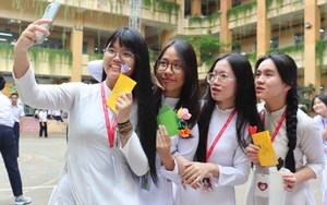 Cách làm thiệp 20-11 ý nghĩa, sáng tạo - Ảnh 3.