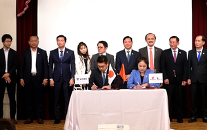 Vietnam’s Long An port receives People Development recognition at global maritime bulk shipping awards- Ảnh 3.