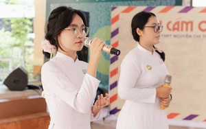 Teen Trường THPT Nguyễn Chí Thanh ứng dụng AI trong ‘tiết học’ liên môn đặc biệt - Ảnh 18.