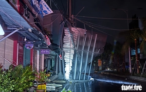 Storm Fung Wong may enter East Vietnam Sea as 14th storm of 2025- Ảnh 2.