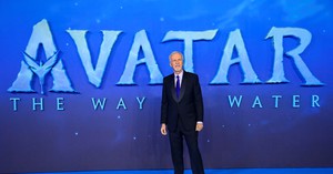 Third 'Avatar' film stays atop N. American box office rankings - Ảnh 2.