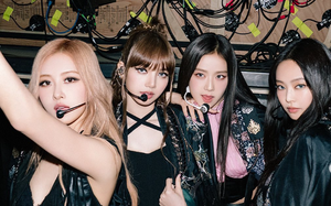 Maroon 5 ra mắt MV cùng Lisa (BLACKPINK); Jo Jung Suk tái xuất màn ảnh rộng- Ảnh 2.