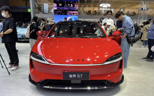 Vietnam's imports from US surge in Jan-April, led by electronics, automobiles- Ảnh 2.
