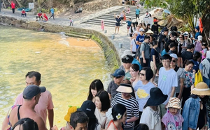Vietnam receives 2.36 million Chinese tourists in Jan–May - Ảnh 2.