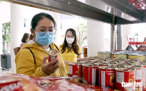 Vietnam health ministry urges hospitals to prepare COVID-19 quarantine facilities
- Ảnh 1.
