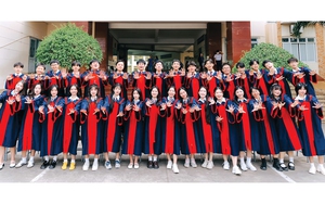 Bộ ảnh kỷ yếu drama nhưng thiết tha tình cảm của lớp 12D3, Trường THPT Pleiku - Ảnh 3.