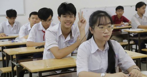 Bài giải 24 mã đề môn tiếng Anh thi lớp 10 Hà Nội- Ảnh 6.