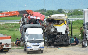 Driver carrying 45 passengers caught driving with high breath alcohol level on Vietnam expressway- Ảnh 4.