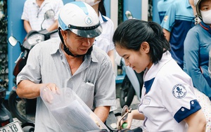 Hà Nội dẫn đầu top 10 tỉnh có nhiều điểm 10 môn kinh tế pháp luật nhất kỳ thi tốt nghiệp THPT 2025 - Ảnh 2.