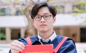 Thầy trò Trường THPT chuyên Tiền Giang xúc động ngày hội ngộ- Ảnh 6.