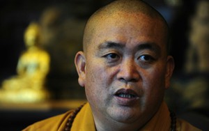 China authorities approve arrest of ex-abbot of Shaolin Temple - Ảnh 1.