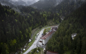 French prisoner who escaped in inmate's bag detained- Ảnh 2.