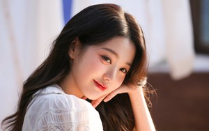 Wonyoung (IVE) sánh vai Lee Jun Young làm MC; TWICE ra mắt nhóm nhỏ- Ảnh 2.