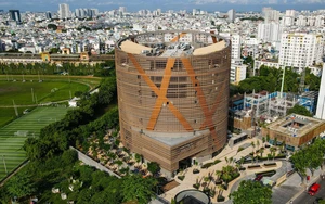 Ho Chi Minh City multi-purpose circus theater lights up during final testing phase- Ảnh 8.