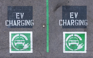 Foreign EVs hit Japan, with fast-charging network push- Ảnh 3.