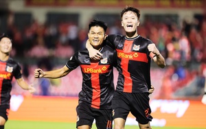 Công an TP.HCM vươn lên vị trí thứ hai V-League - Ảnh 2.