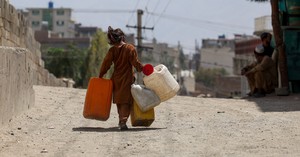 India's water crunch brews risks for beverage giants - Ảnh 7.