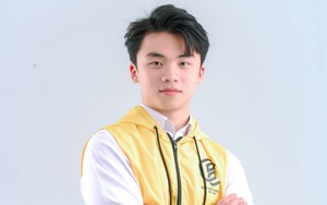 4 năm đi 7 nước, chàng sinh viên Luật miệt mài quảng bá văn hóa Việt - Ảnh 3.