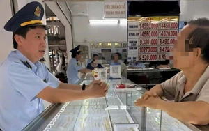 Vietnam charges 15 in counterfeit luxury jewelry, gold smuggling cases- Ảnh 3.