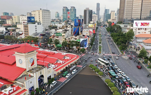 Ho Chi Minh City’s Turtle Lake gets fresh look ahead of Tet - Ảnh 10.
