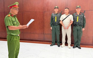 Chinese man detained over alleged mercury trade in Vietnam- Ảnh 2.
